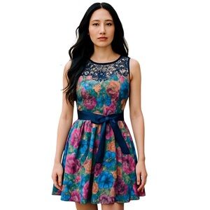 NWT Tatyana Floral Dress Size M Womens Mirabelle Floral Print Sleeveless